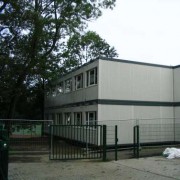 Errichtung Containerunterkunft Gymnasium Markkleeberg
