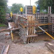 Stadtmühlenbrücke über die Kleine Pleiße in Markkleeberg