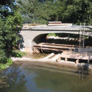 Stadtmühlenbrücke über die Kleine Pleiße in Markkleeberg